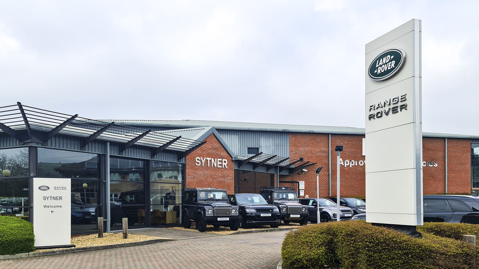 Sytner Land Rover Portsmouth Car dealership in Portsmouth AutoTrader